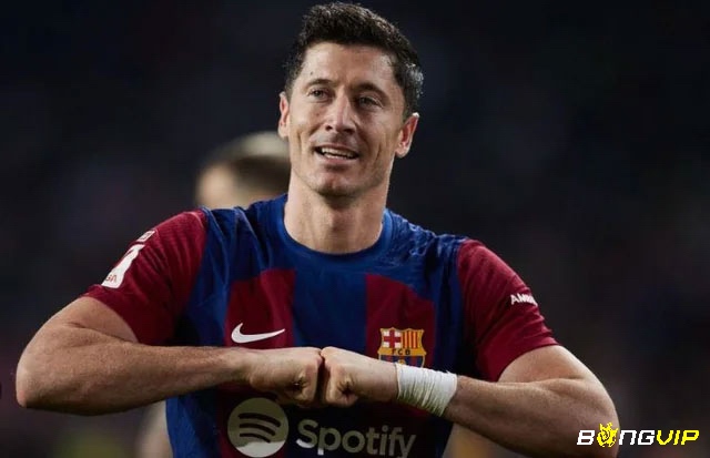 Robert Lewandowski là một chân sút vĩ đại và nổi bật nhất tại FIFA
