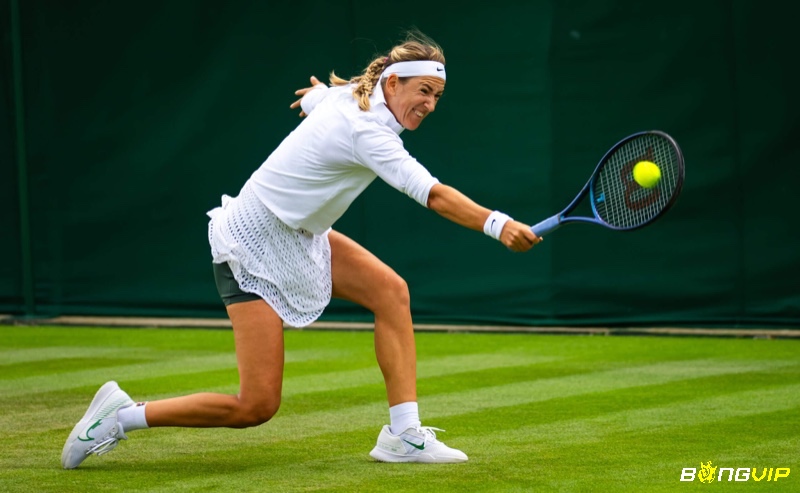 Tennis là bộ môn thể thao hấp dẫn và được ưa chuộng bậc nhất hiện nay