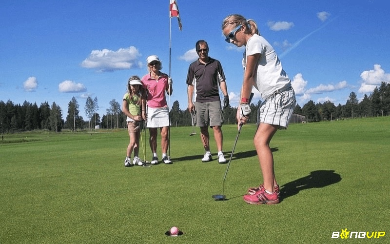 Golf là một trong những bộ môn thể thao được ưa chuộng và yêu thích bậc nhất hiện nay