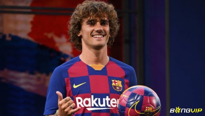 Antoine Griezmann là tiền đạo lãng tử với nụ cười duyên dáng và phong thái cuốn hút