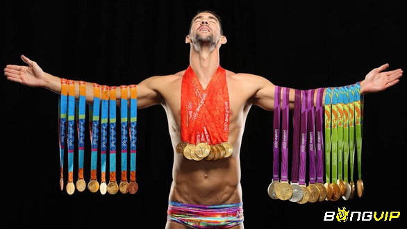 Michael Phelps là huyền thoại bơi lội này đã có nhiều lần phá kỷ lục và giữ kỷ lục trong một thời gian dài