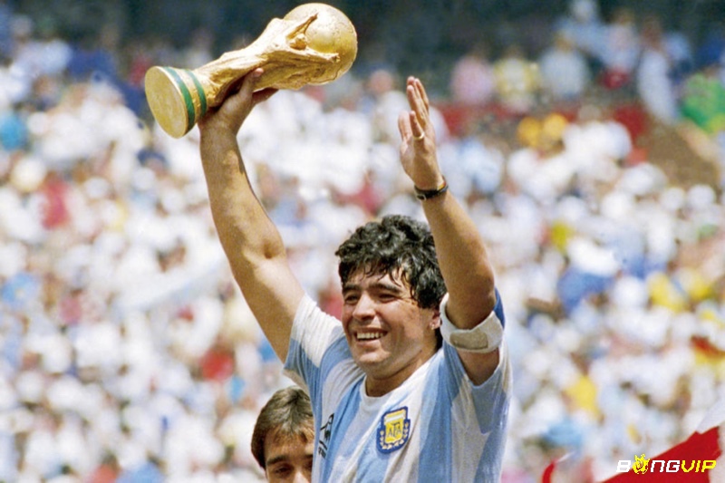 Diego Maradona – Huyền thoại Argentina với kỳ tích World Cup 1986 và "Bàn thắng thế kỷ"