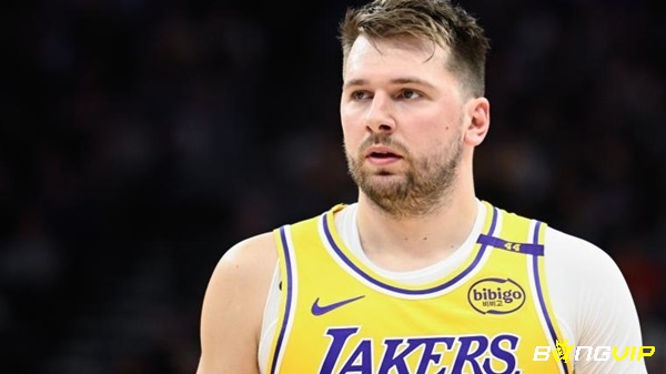 Luka Doncic nhận được sự khen ngợi của nhiều huyền thoại bóng rổ