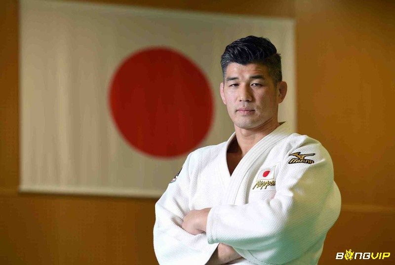 Kosei Inoue là võ sĩ judo tài năng của Nhật Bản với đòn Uchi-mata uy lực và thành tích khủng
