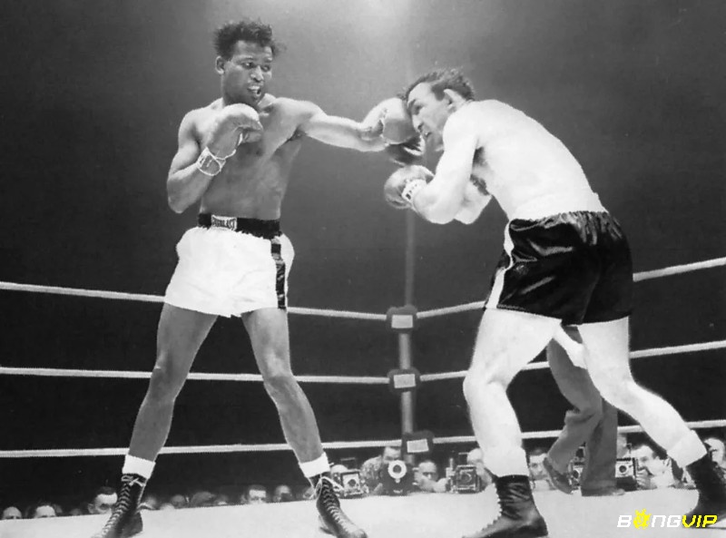 Sugar Ray Robinson thống trị làng quyền anh với tốc độ, sức mạnh và kỹ thuật toàn diện