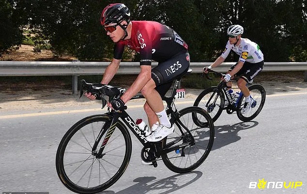 Chris Froome là tay đua người Anh với phong cách thi đấu bền bỉ và khả năng tăng tốc mạnh mẽ ở các chặng leo đèo