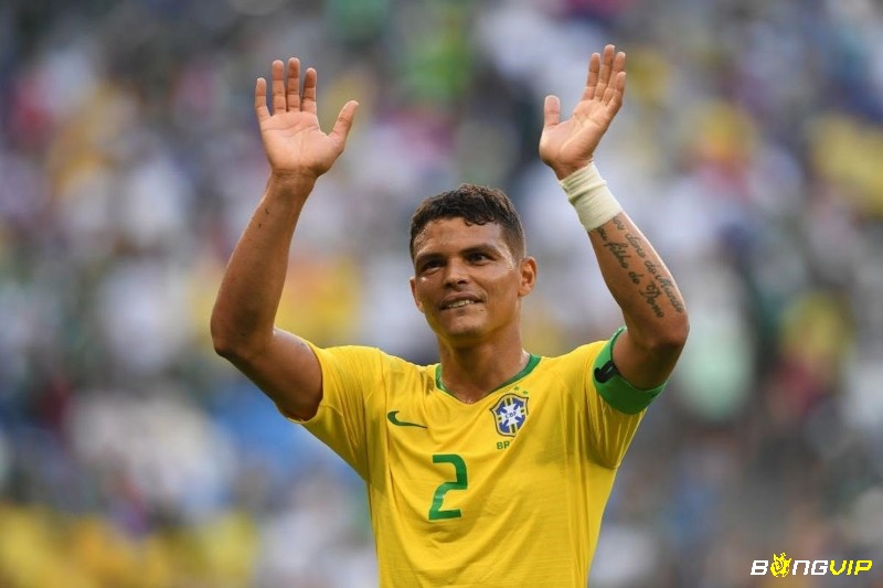 Thiago Silva thể hiện sự điềm tĩnh và bản lĩnh trong những trận đấu quan trọng