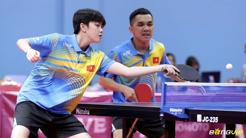 Chiều cao không phải yếu tố quyết định trực tiếp trong bóng bàn như trong một số môn thể thao khác