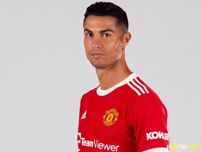Ronaldo là cầu thủ bóng đá giàu nhất thế giới với tài sản 1,24 tỷ USD