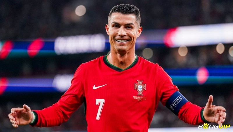 Với tốc độ đạt 38.8km/h, Cristiano Ronaldo được mệnh danh là "tia chớp" sân cỏ 
