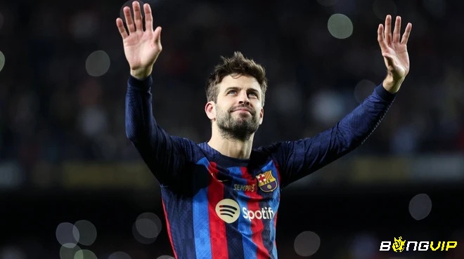 Gerard Piqué sở hữu vẻ ngoài lịch lãm và phong cách mạnh mẽ cuốn hút