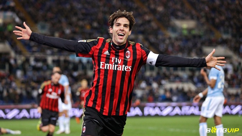 Ricardo Kaka sở hữu vẻ ngoài thư sinh và phong thái đĩnh đạc khiến người hâm mộ xao xuyến