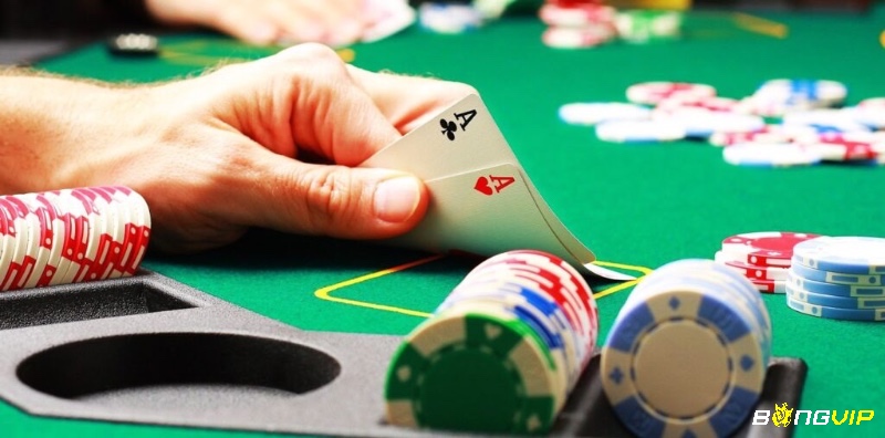 Thích nghi với phong cách chơi của đối thủ là chìa khóa để áp dụng chiến thuật Poker hiệu quả