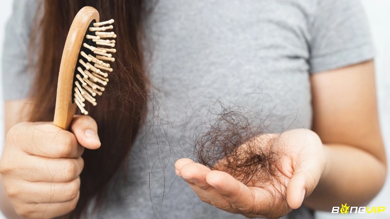 Giải mã giấc mơ rụng tóc mang theo thông điệp thú vị 