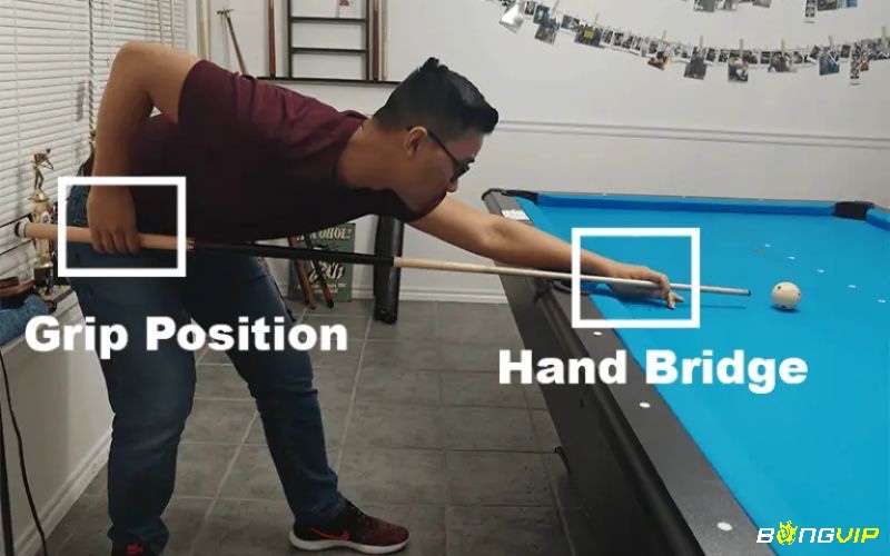 Xác định chính xác góc chạm giữa bi cái và bi mục tiêu để đảm bảo cú đánh thành công