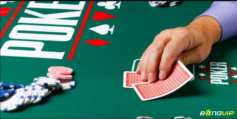Nắm rõ thứ tự poker là gốc rễ của chiến thắng, dù là Texas hay Omaha