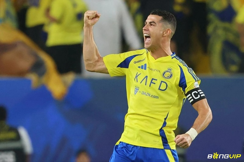 Lương cầu thủ hàng đầu tăng vọt nhờ các giải đấu mới như Saudi League