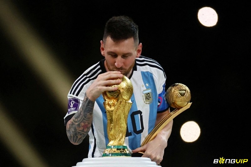 Lionel Andrés Messi đã định nghĩa lại khái niệm về một cầu thủ hoàn hảo trong thời đại hiện đại
