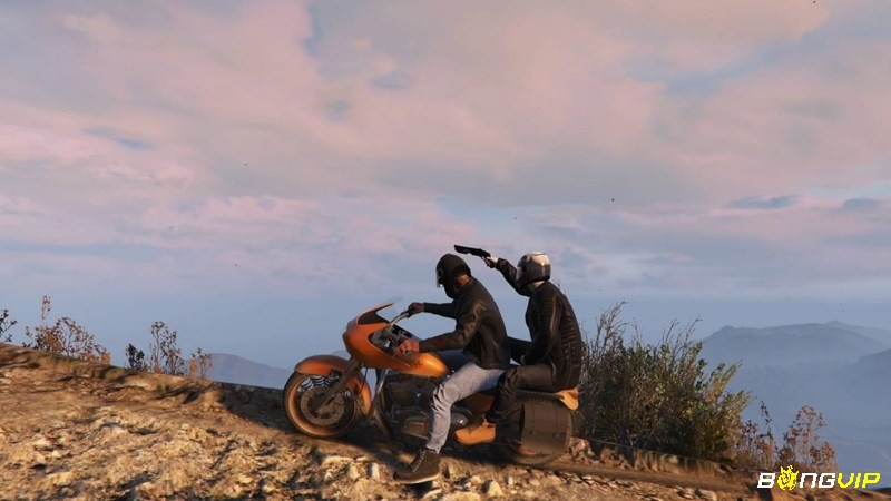 Bạn có thể kết hợp để chơi cùng bạn bè hay những người chơi khác trong game