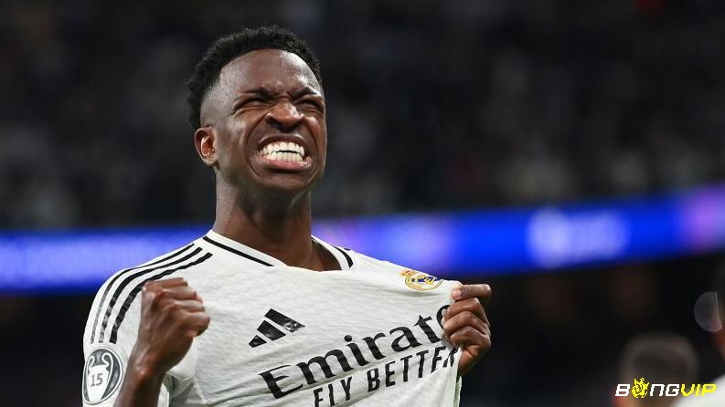 Vinicius Junior nổi bật với tốc độ, kỹ thuật và khả năng tạo đột biến từ cánh trái