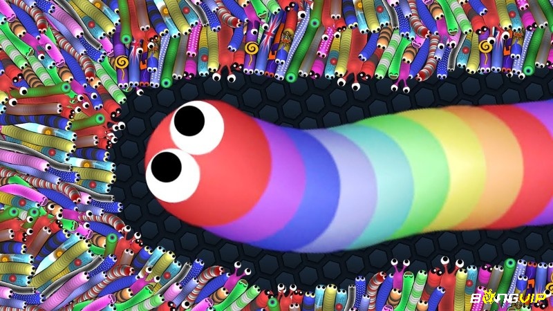 Slither.io có gameplay đơn giản, dễ tiếp cận và phù hợp với những phiên chơi online nhanh